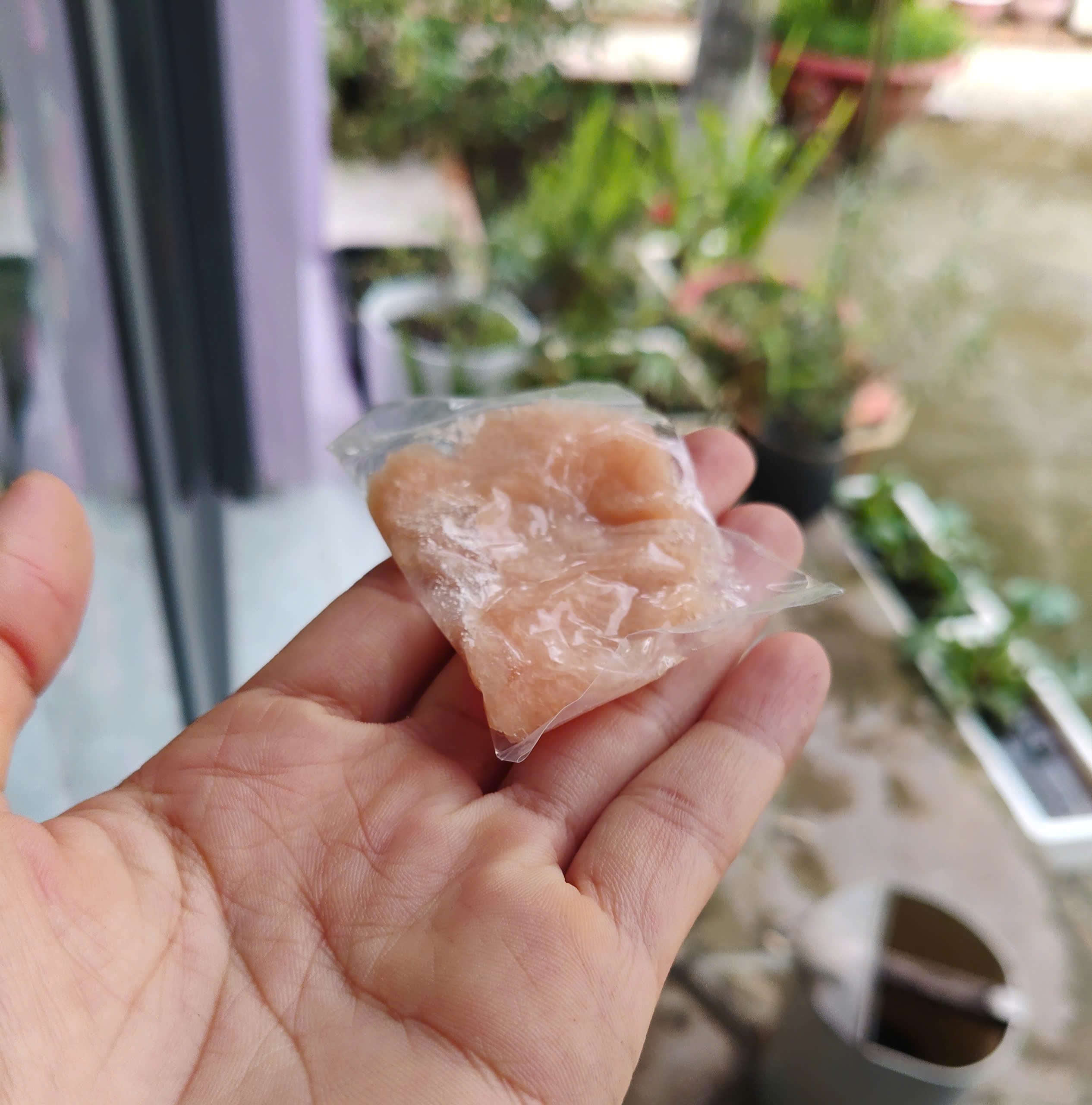 Gói thoa ghẻ, nước ăn chân và các bệnh ngoài da, mua vừa đủ thôi vì em không có nhiều